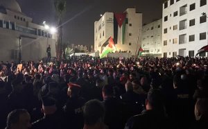 دعا آلاف الأردنيين إلی قطع العلاقات مع إسرائيل لليلة الثامنة علی التوالي