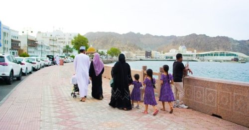معدل الخصوبة في عمان – تجربة الإستفادة من المؤثرين الأجانب