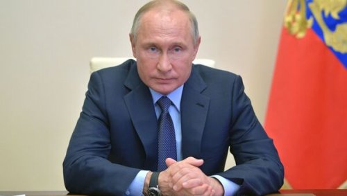 بوتين يجتمع مع مجلس الأمن الروسي غداً للوقوف علی أسباب وتداعيات انفجار جسر القرم