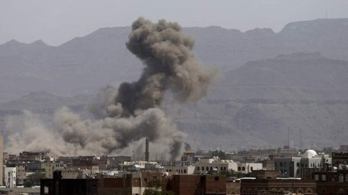 استشهاد 8 مواطنين في غارة جوية لدول العدوان علي صنعاء