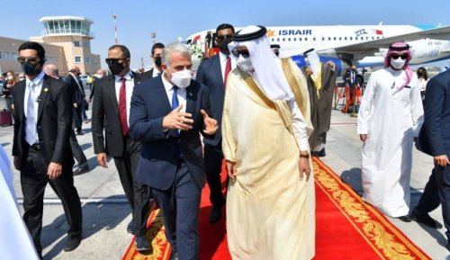 وزير زراعة نظام التطبيع البحريني يصل تل ابيب