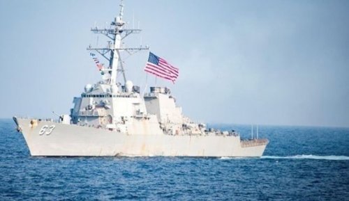 الصين تعترض علی مرور سفن أمريكية عبر مضيق تايوان