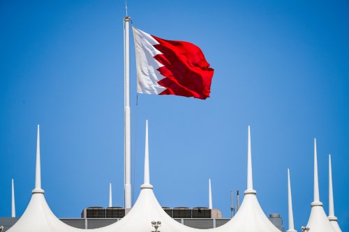 البحرين تمنح الإقامة الذهبية لـ 1800 شخص