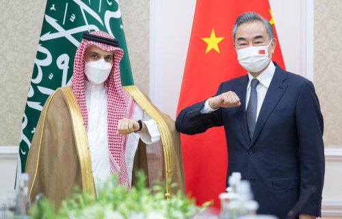 السعودية تستعين بالصين لحل الأزمة اليمنية