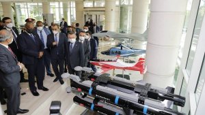 البرهان يعلن عن تطلع بلاده للتعاون مع تركيا في مجال الصناعات الدفاعية