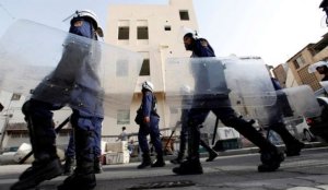 جمعية الوفاق ترصد أكثر من 180 انتهاكا حقوقياً في البحرين بينهم 153 مداهمة لمناطق متفرقة