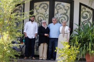 الحقوقي البارز نبيل رجب يعلن عن استعادة حريته الكاملة بعد أن أنهی برنامج العقوبات البديلة